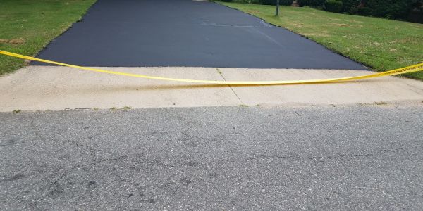Driveway Sealcoating in Georgetown